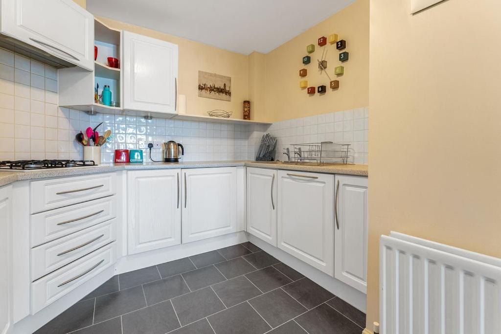Modern 1Br Flat - Free Parking + Lift Apartamento Edimburgo Exterior foto